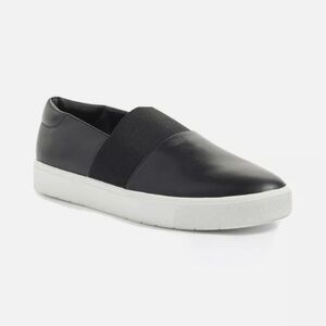 Vince Corbin Slip‎ On Leather Sneaker in Black Size 8